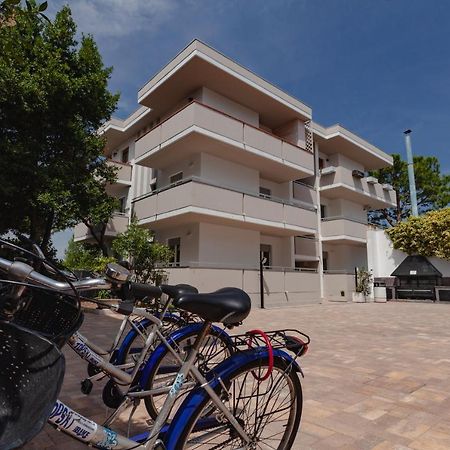 ألبا أدرياتيكا Holiday Club Residence المظهر الخارجي الصورة